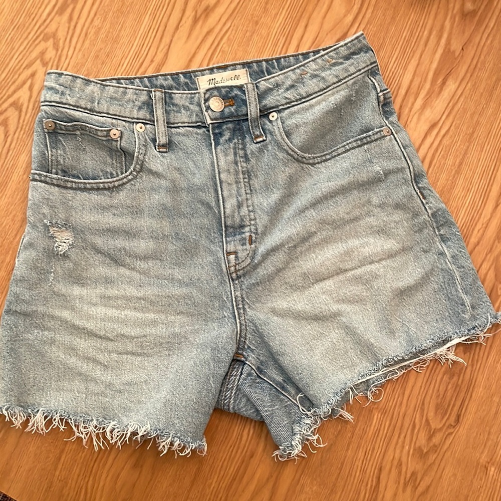 Madewell Curvy High Rise Denim Shorts Size 27